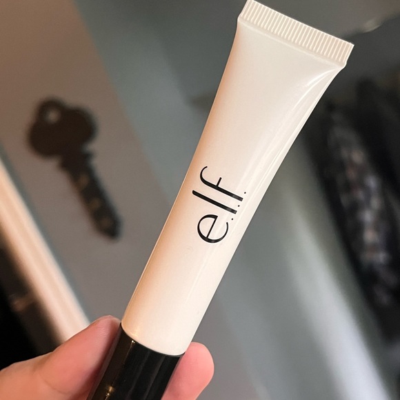 GREAT VALUE 5 piece Makeup Bundle! - Picture 5 of 7